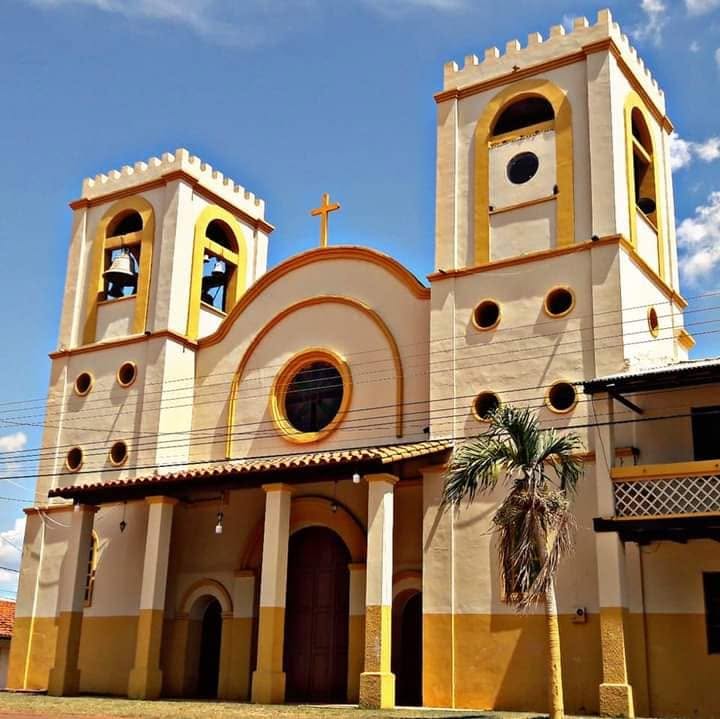 Fachada de la iglesia de Magdalena